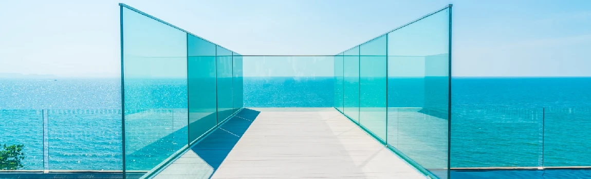 Customized Glass Pool Fence Repair Services in Coral Terrace, FL
